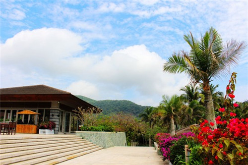 一点香旋转小火锅